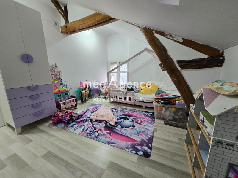 Maison - 130 m² - 6 pièces