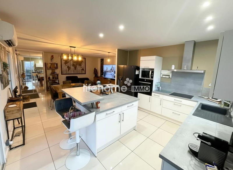 Maison - 90 m² - 4 pièces