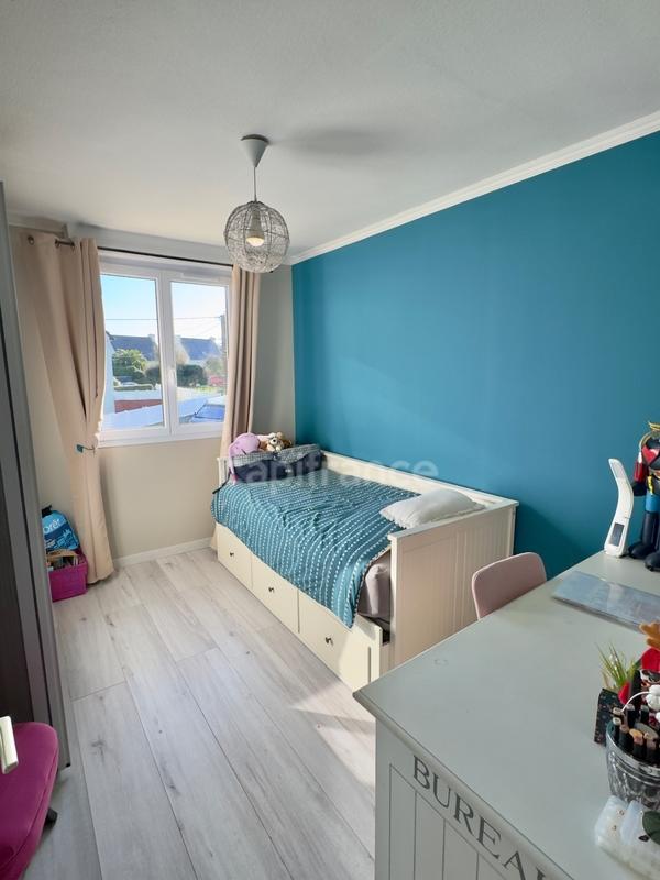 Maison - 130 m² - 7 pièces