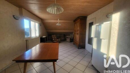 Maison - 182 m² - 8 pièces