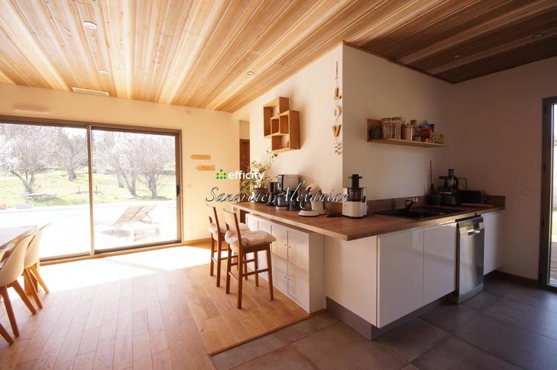 Maison - 155 m² - 6 pièces