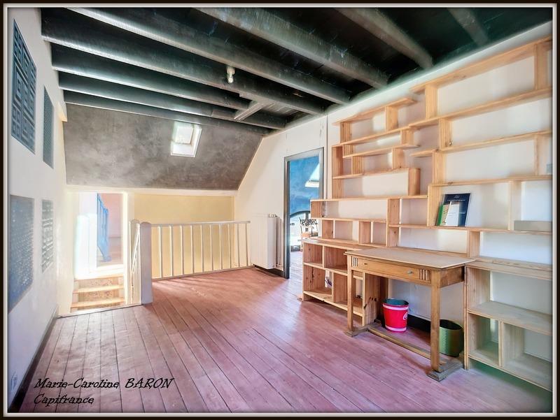 Maison - 171 m² - 7 pièces