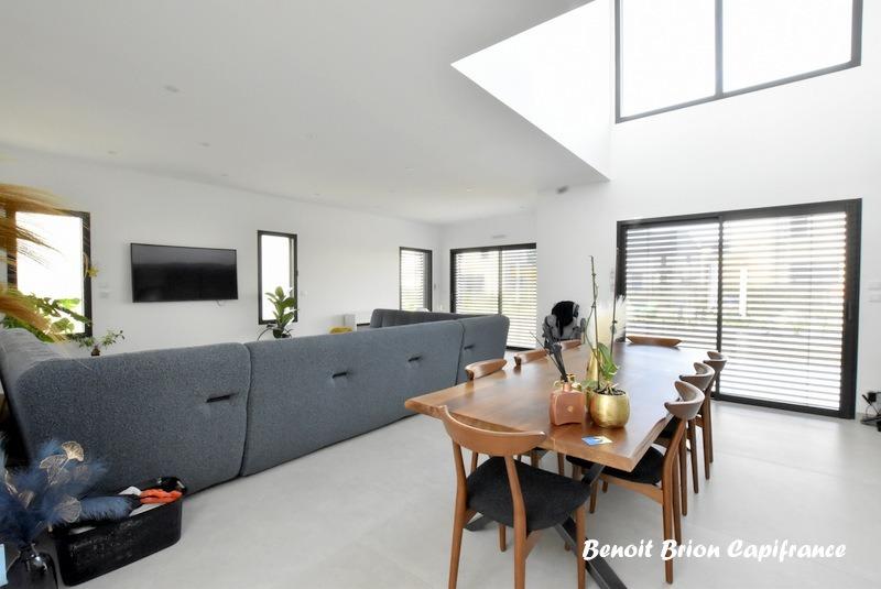 Maison - 188 m² - 6 pièces