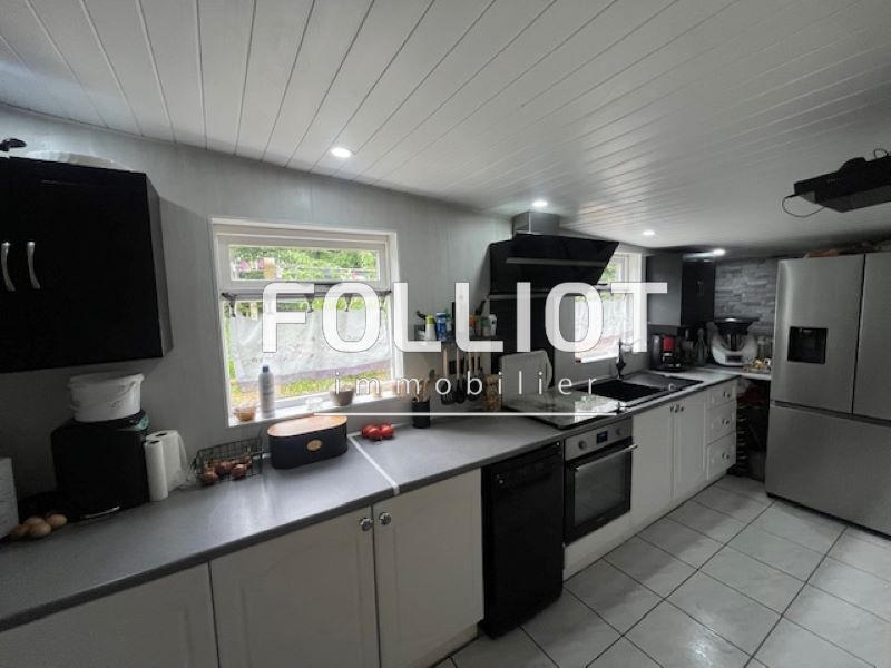 Maison - 175 m² - 6 pièces