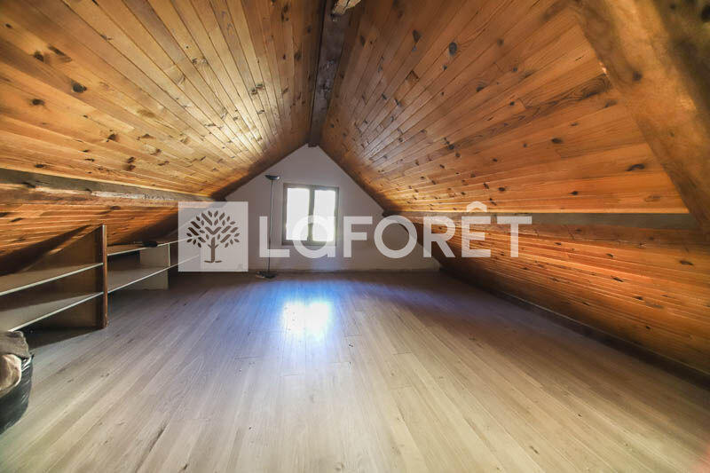 Maison - 91 m² - 4 pièces