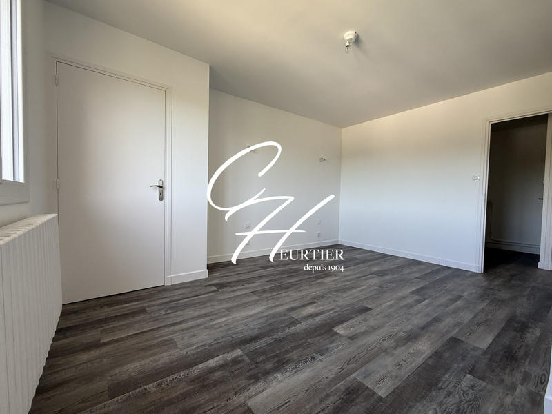 Appartement - 104 m² - 5 pièces