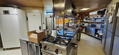 Fonds de commerce - 220 m²