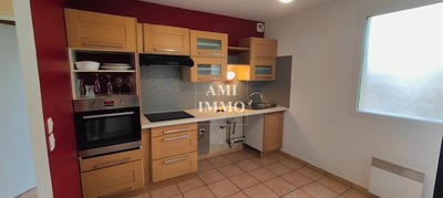 Appartement - 79 m² - 4 pièces