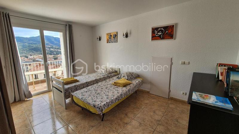 Villa - 237 m² - 10 pièces