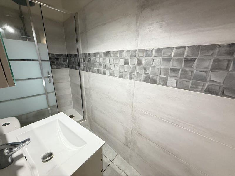 Immeuble - 350 m² - 11 pièces