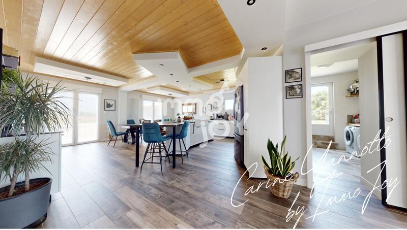 Propriété - 600 m² - 14 pièces