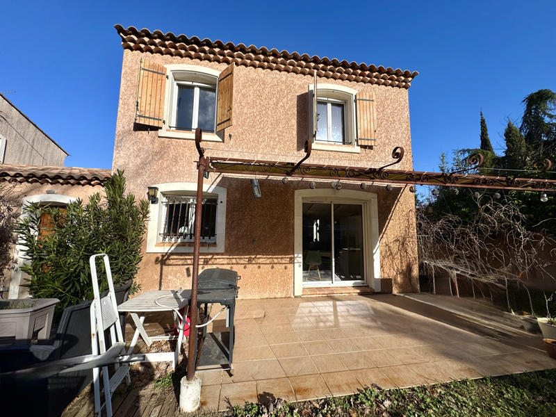 Maison - 100 m² - 4 pièces