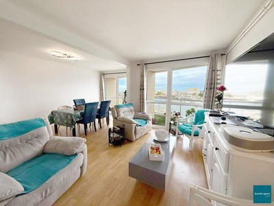 Appartement - 95 m² - 4 pièces