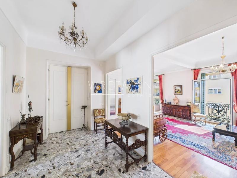 Appartement - 155 m² - 5 pièces