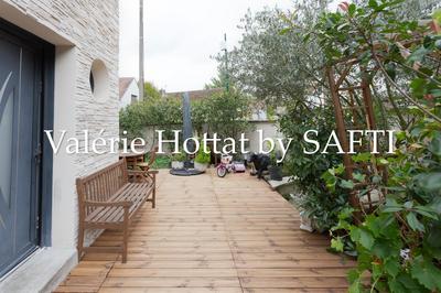 Maison - 110 m² - 6 pièces