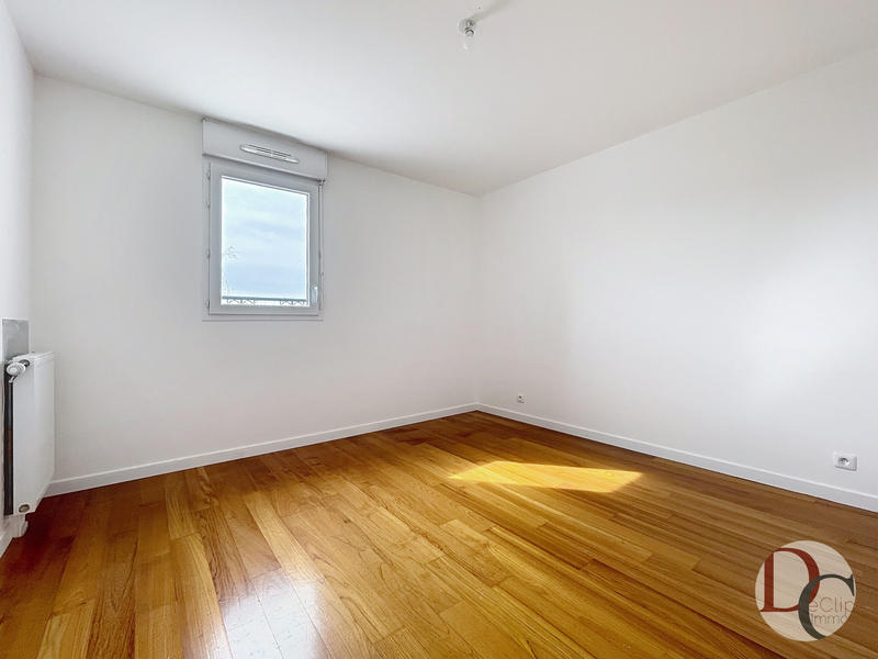 Appartement - 75 m² - 4 pièces