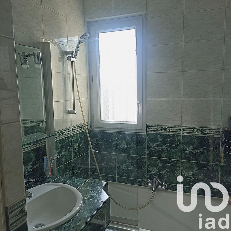 Maison - 82 m² - 5 pièces