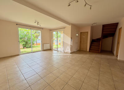 Maison - 109 m² - 5 pièces