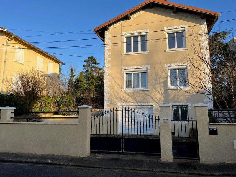 Maison - 134 m² - 7 pièces