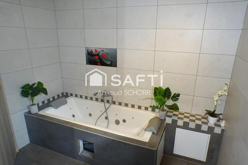 Appartement - 144 m² - 5 pièces