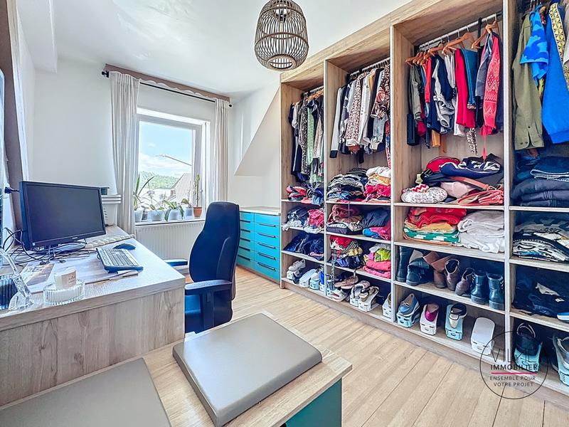 Maison - 177 m² - 8 pièces