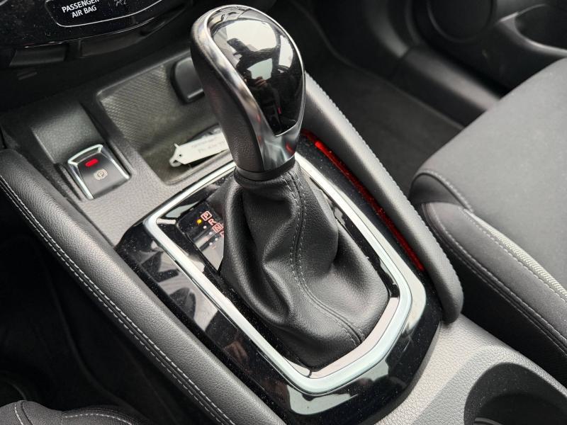 Nissan Qashqai 1.2 Dig-T 115ch n-Connecta Xtronic