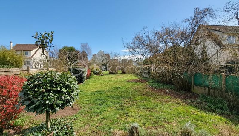 Propriété - 142 m² - 8 pièces