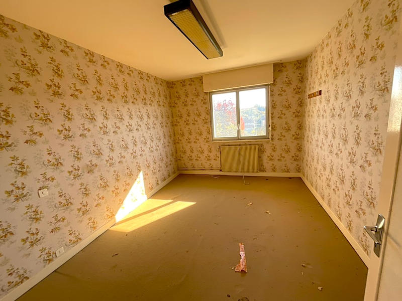 Maison - 181 m² - 6 pièces