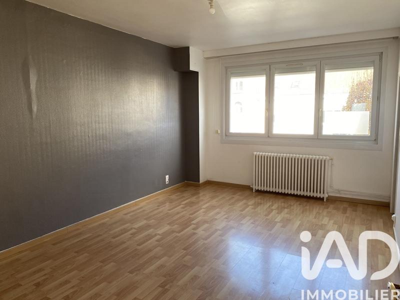 Appartement - 99 m² - 4 pièces