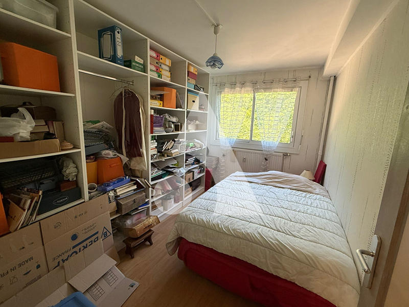 Appartement - 90 m² - 4 pièces