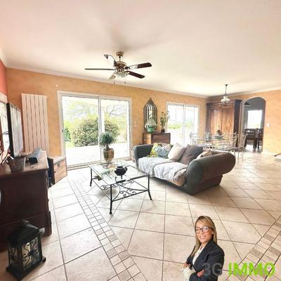 Villa - 166 m² - 4 pièces