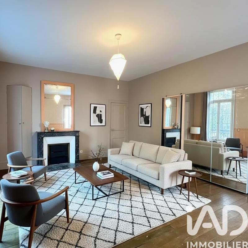 Maison de ville - 225 m² - 10 pièces