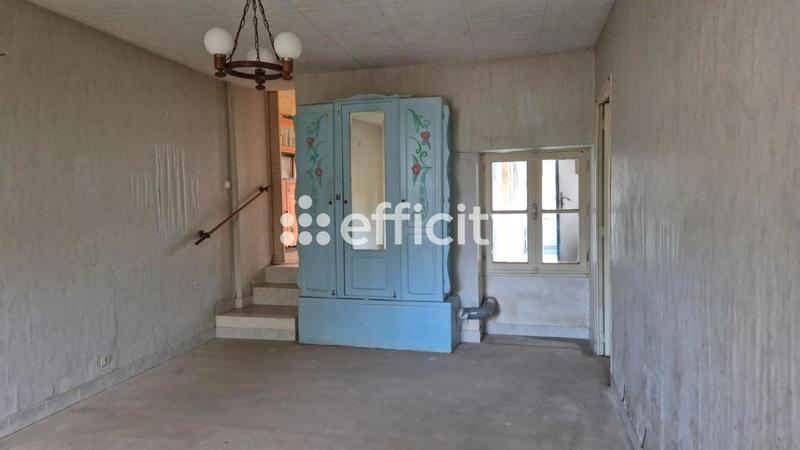 Maison - 96 m² - 5 pièces