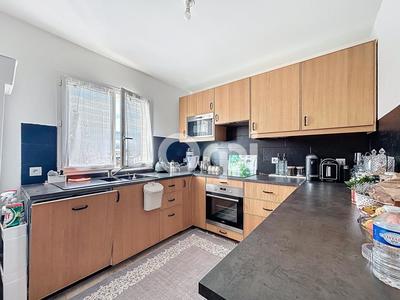 Appartement - 76 m² - 3 pièces