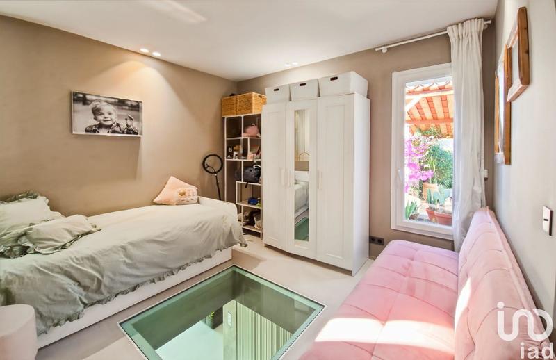 Maison - 180 m² - 6 pièces