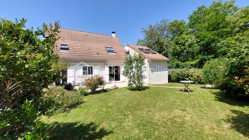 Maison - 131 m² - 6 pièces