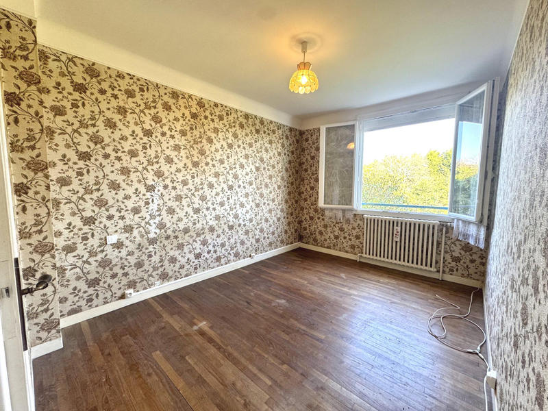 Maison - 80 m² - 5 pièces