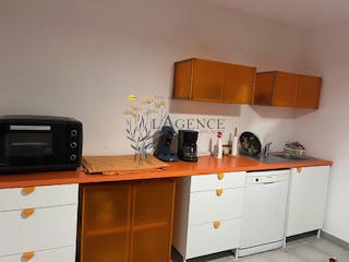 Appartement - 64 m² - 1 pièce