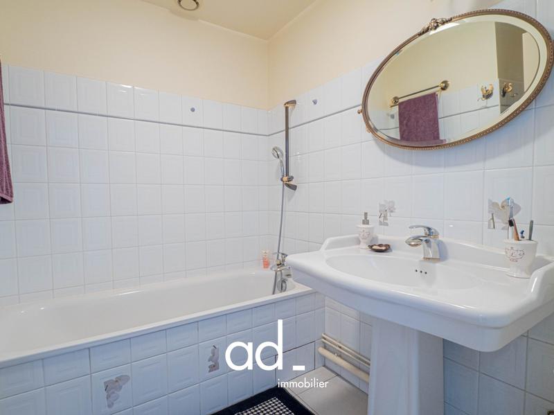 Appartement - 57 m² - 2 pièces