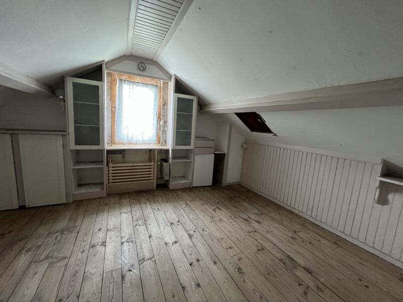 Maison - 87 m² - 5 pièces