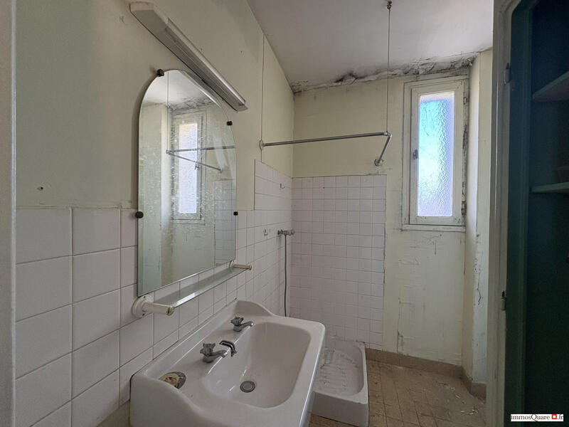 Appartement - 65 m² - 4 pièces