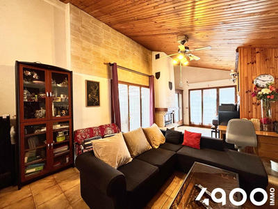 Maison - 152 m² - 6 pièces