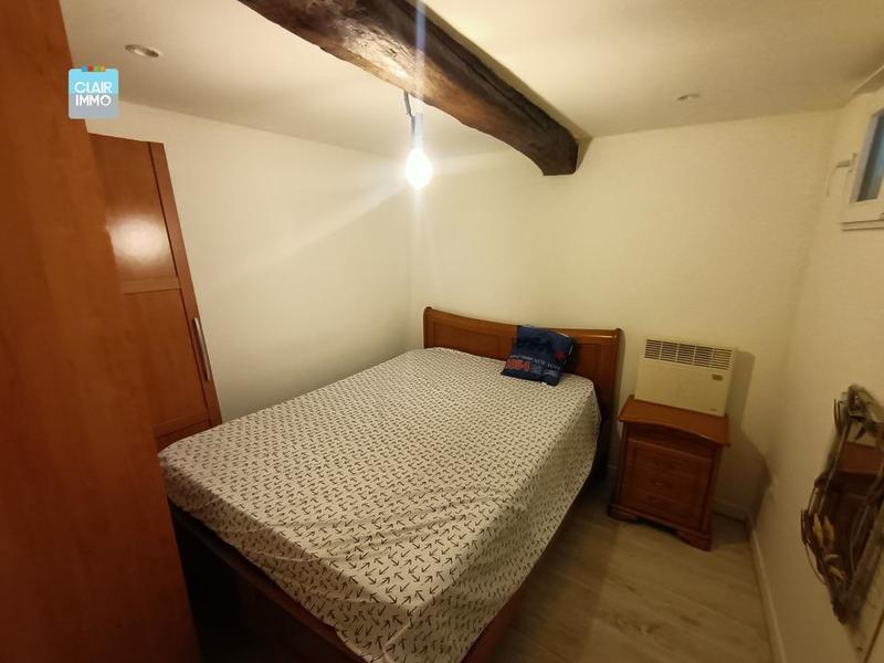 Maison - 260 m² - 9 pièces