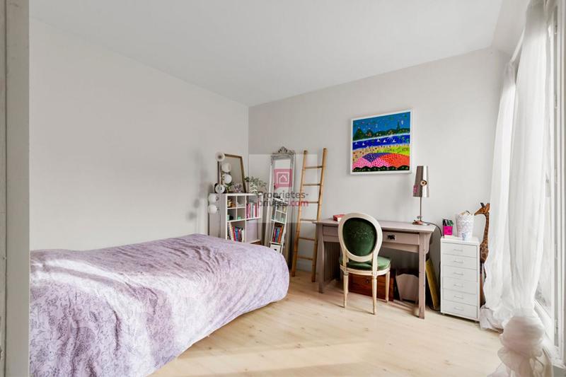 Appartement - 183 m² - 9 pièces