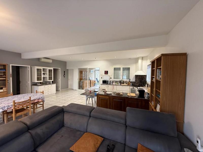 Maison - 137 m² - 4 pièces