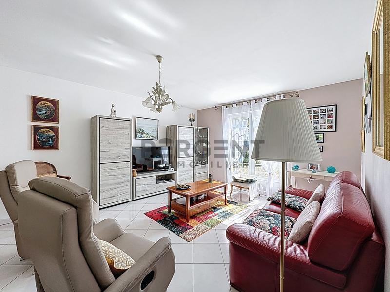 Maison - 194 m² - 7 pièces