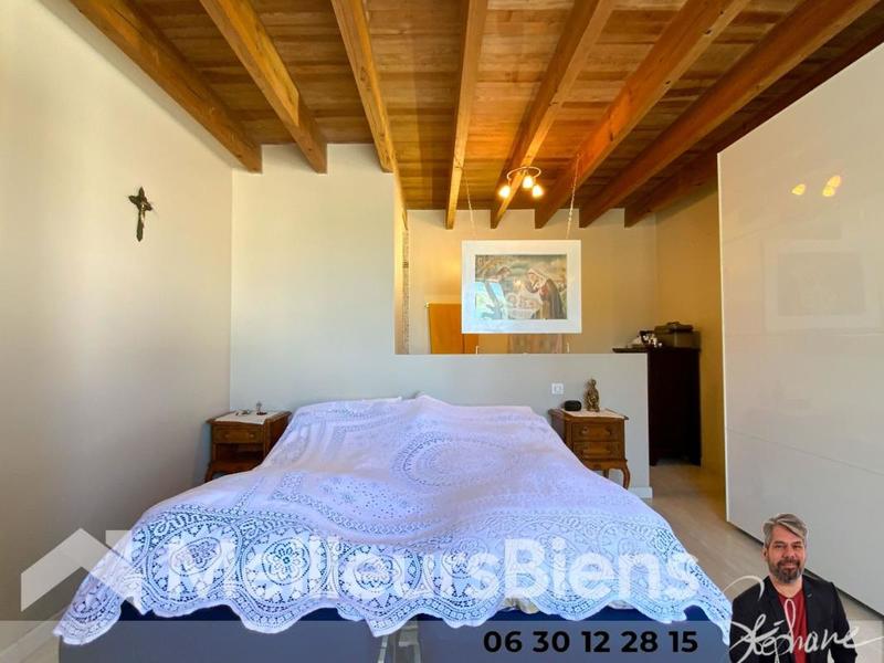 Maison - 220 m² - 9 pièces