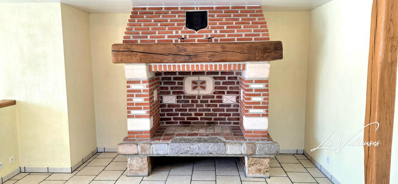 Maison - 254 m² - 5 pièces