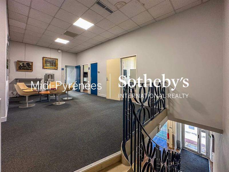 Immeuble - 1 536 m²