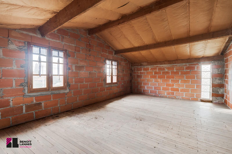 Maison - 197 m² - 7 pièces